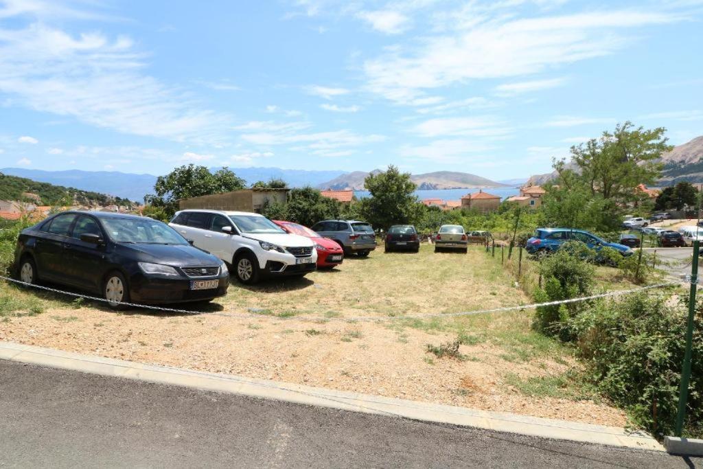 Rooms & Studio Apartments By The Way Baška Екстериор снимка