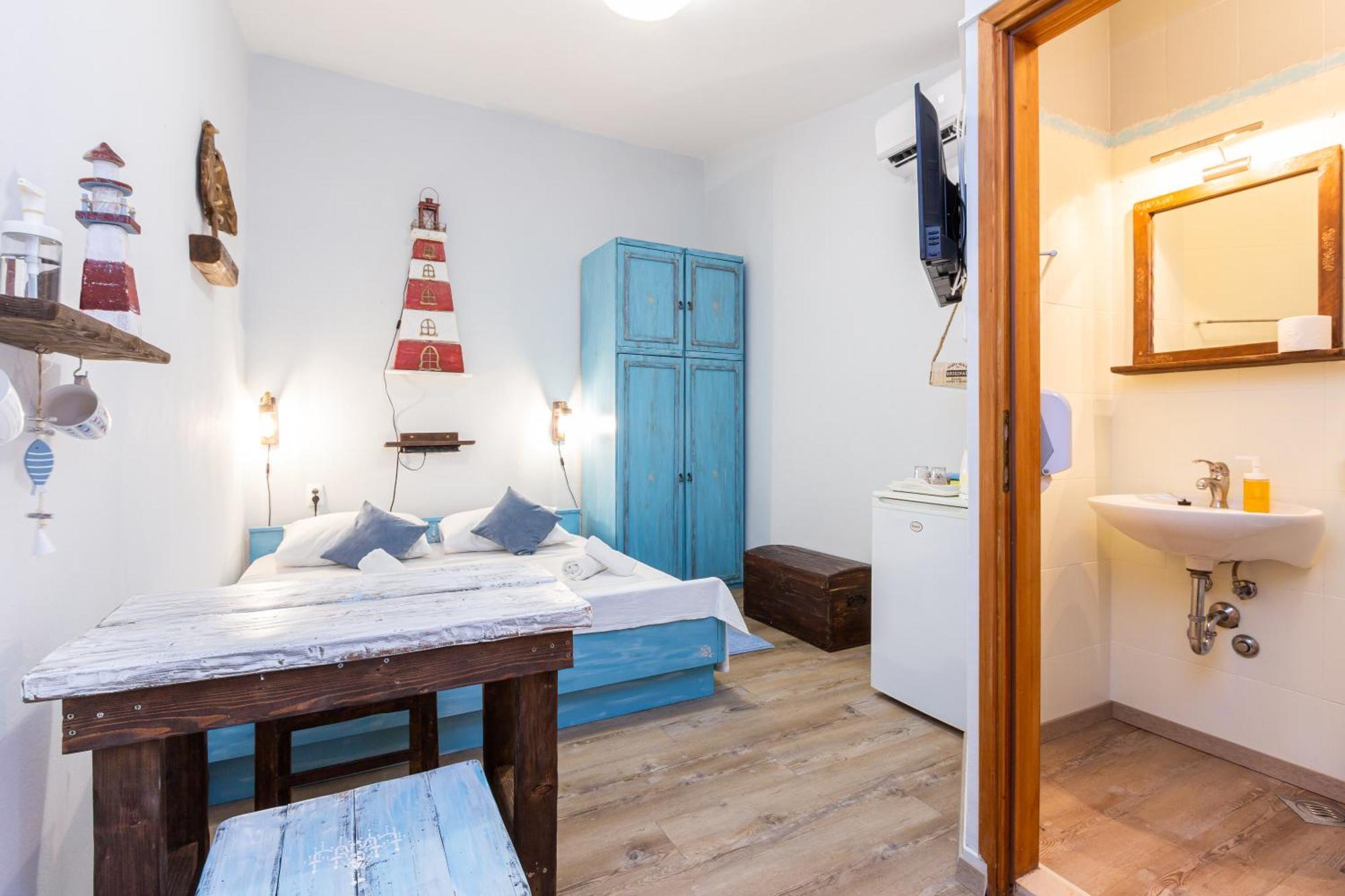 Rooms & Studio Apartments By The Way Baška Екстериор снимка