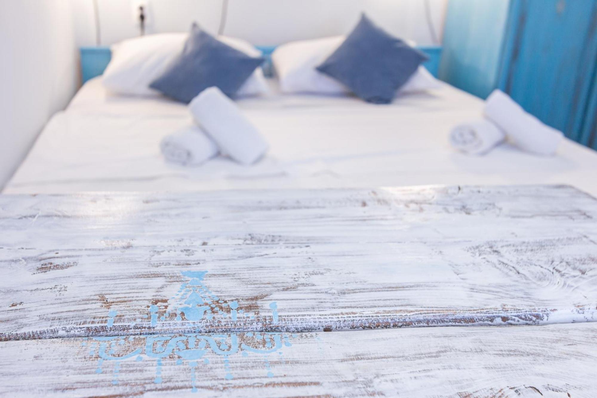 Rooms & Studio Apartments By The Way Baška Екстериор снимка