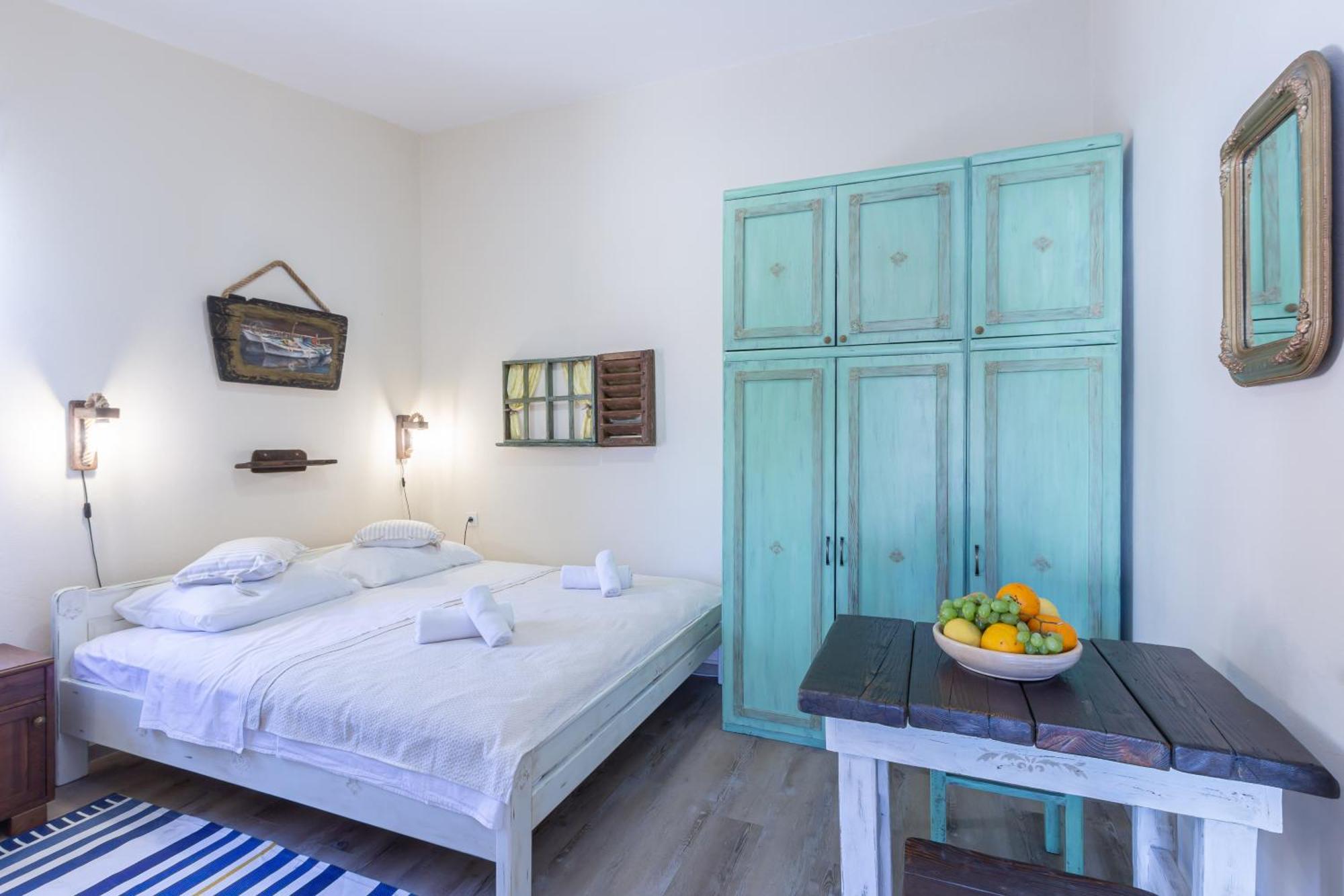 Rooms & Studio Apartments By The Way Baška Екстериор снимка